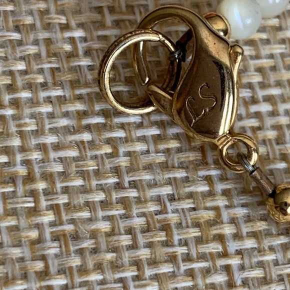 Louis Sinclair carved rose quartz and coral necklace. - Picture 8 of 8